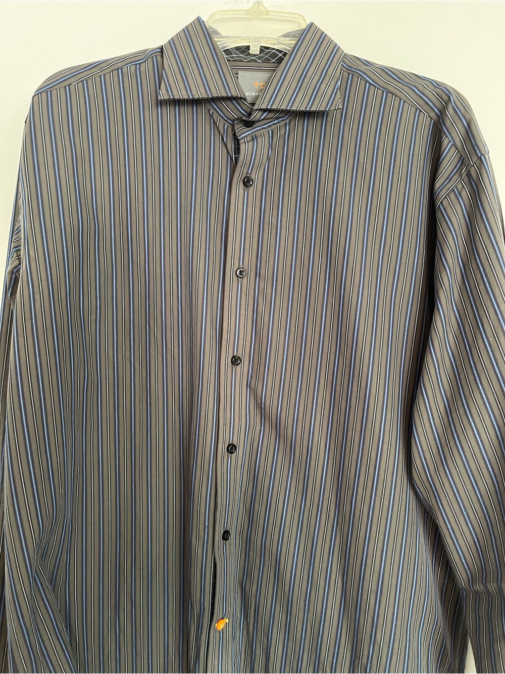 Thomas Dean Men's Vertical Stripe Dress Shirt — Gray with Blue Accents
